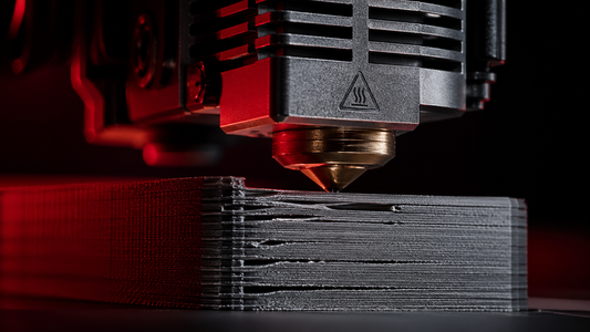 3D Baskıda Yetersiz Ekstrüzyon (Under-Extrusion): Boşluklar, Zayıf Duvarlar ve Çözüm Rehberi